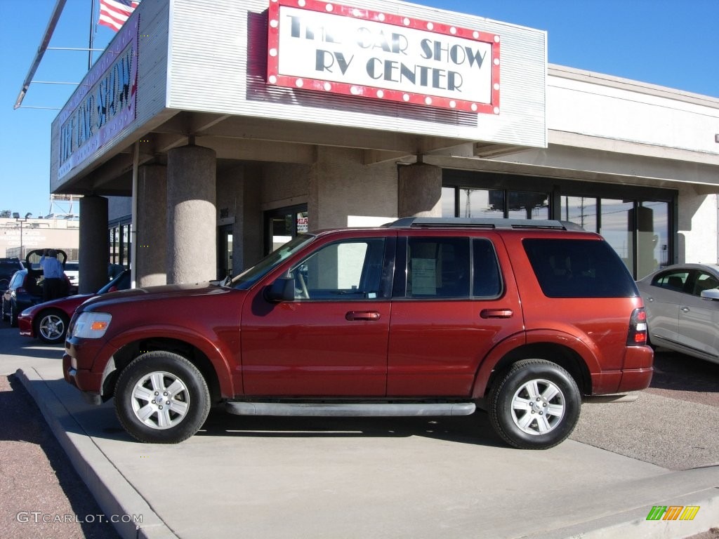 2010 Explorer XLT 4x4 - Dark Copper Metallic / Camel photo #2