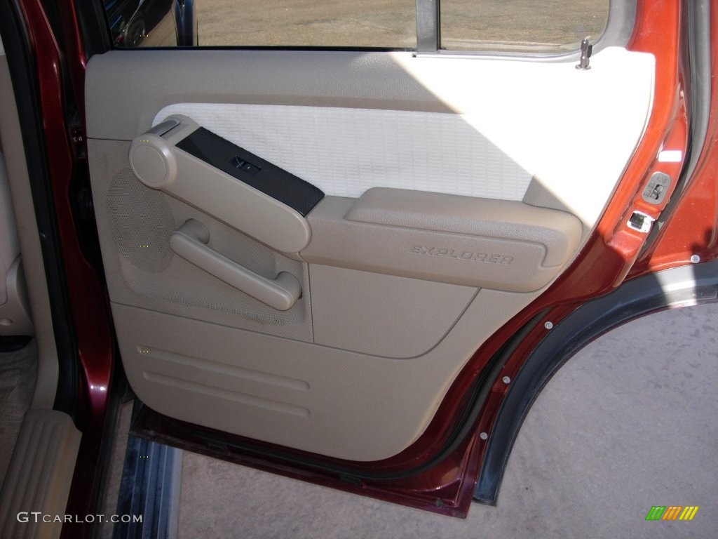 2010 Explorer XLT 4x4 - Dark Copper Metallic / Camel photo #18