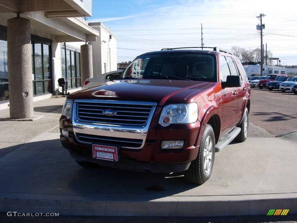 2010 Explorer XLT 4x4 - Dark Copper Metallic / Camel photo #25