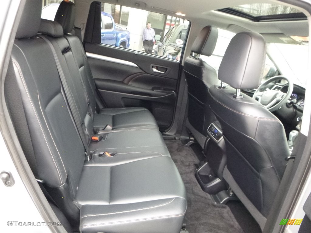 2015 Highlander XLE AWD - Silver Sky Metallic / Black photo #7