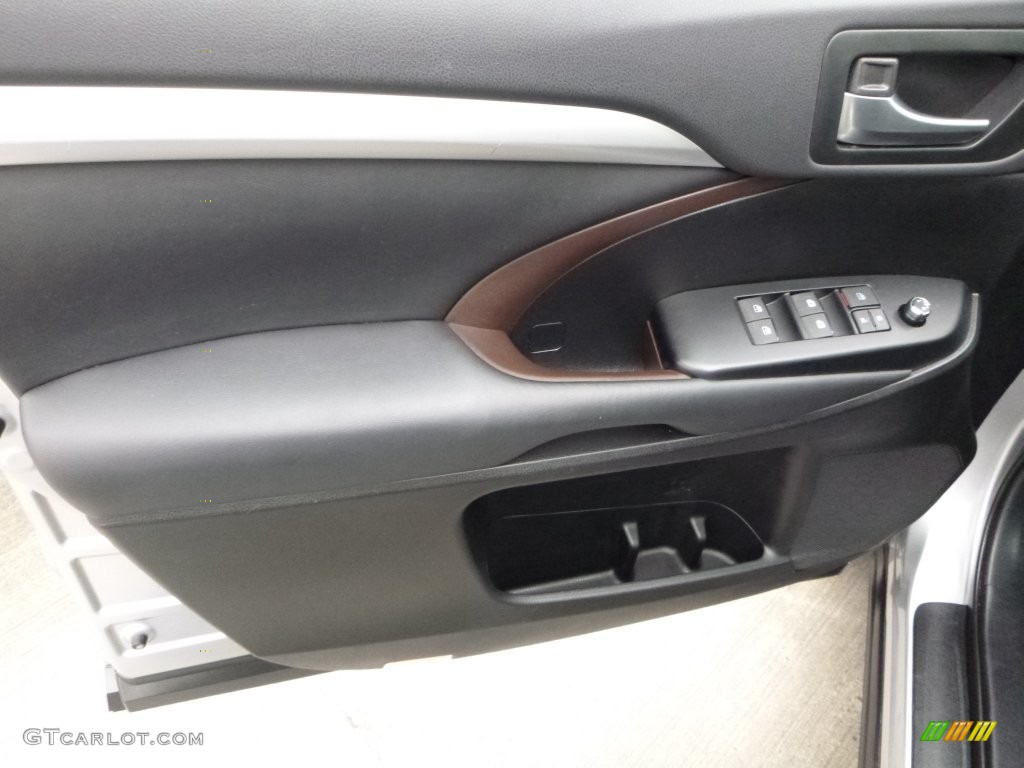 2015 Highlander XLE AWD - Silver Sky Metallic / Black photo #14