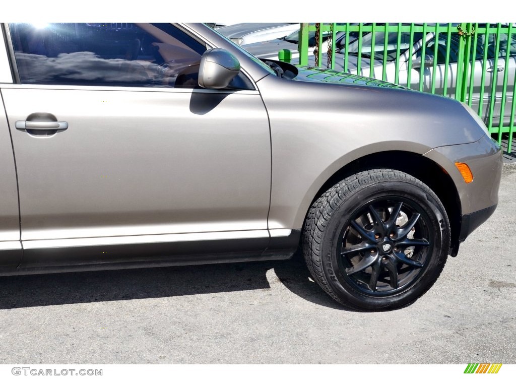 2004 Cayenne S - Prosecco Metallic / Havanna/Sand Beige photo #37
