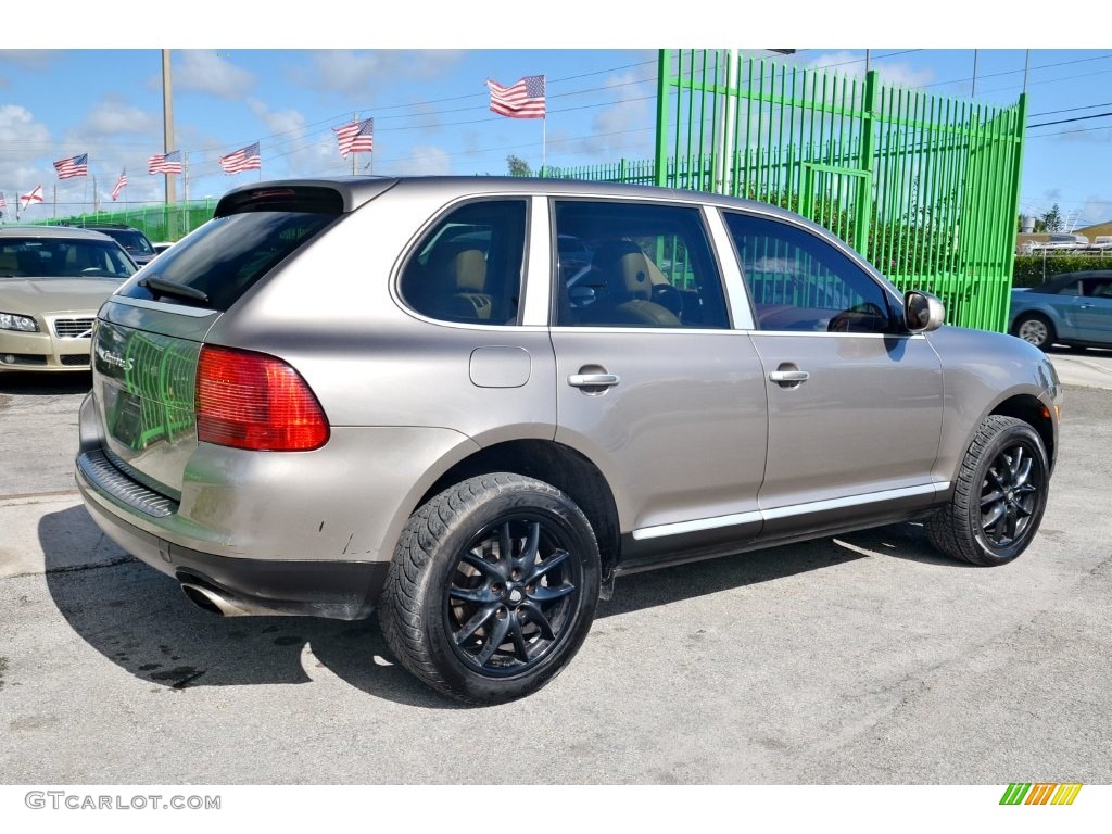 2004 Cayenne S - Prosecco Metallic / Havanna/Sand Beige photo #39