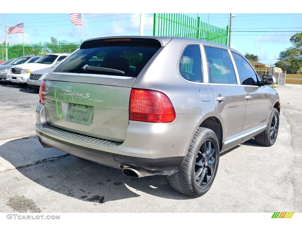 2004 Cayenne S - Prosecco Metallic / Havanna/Sand Beige photo #40