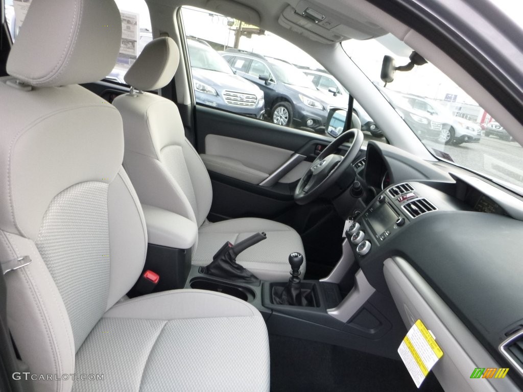 Black Interior 2016 Subaru Forester 2.5i Photo #109380663