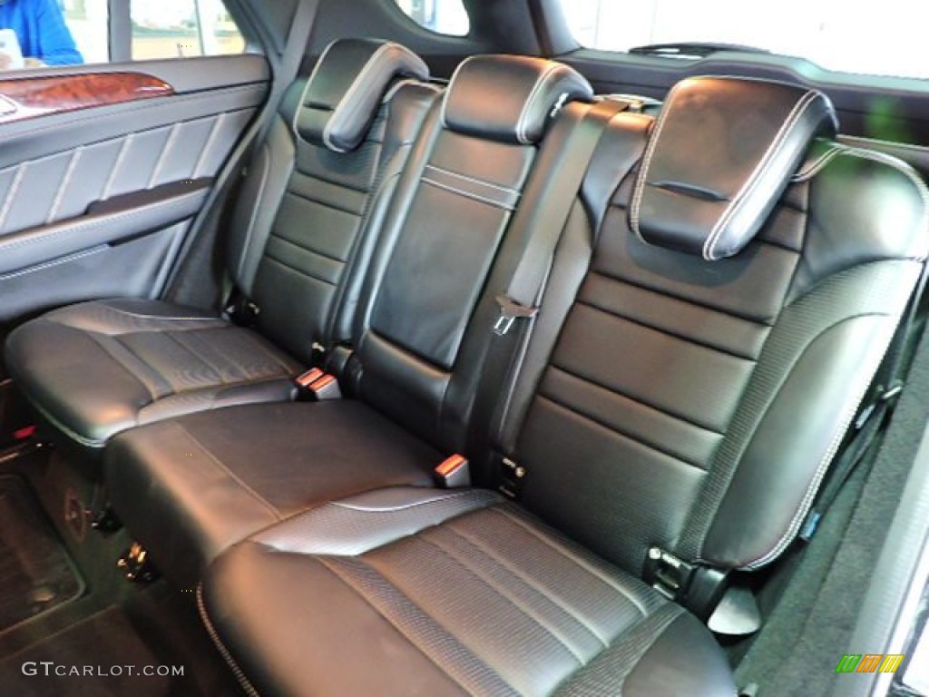 2013 Mercedes-Benz ML 63 AMG 4Matic Rear Seat Photos