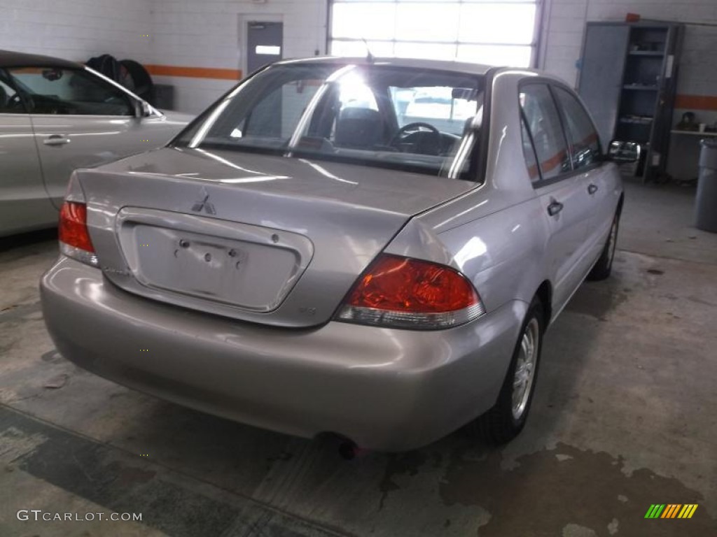 2004 Lancer ES - Cool Silver Metallic / Gray photo #2