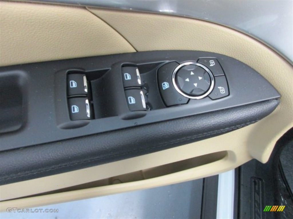 2016 Explorer XLT - Oxford White / Medium Light Camel photo #14