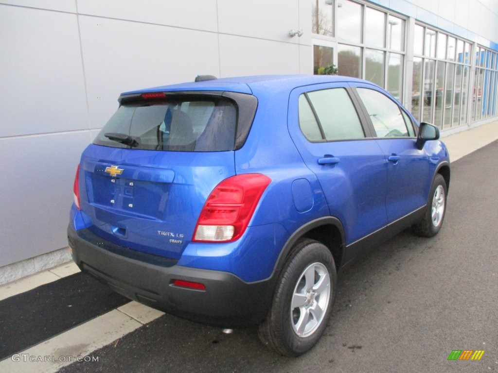 2016 Trax LS AWD - Brilliant Blue Metallic / Jet Black/Light Titanium photo #4