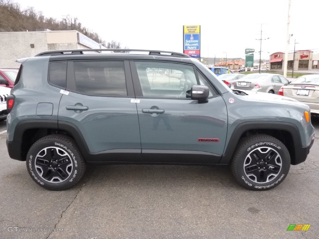 2016 Renegade Trailhawk 4x4 - Anvil / Black photo #6