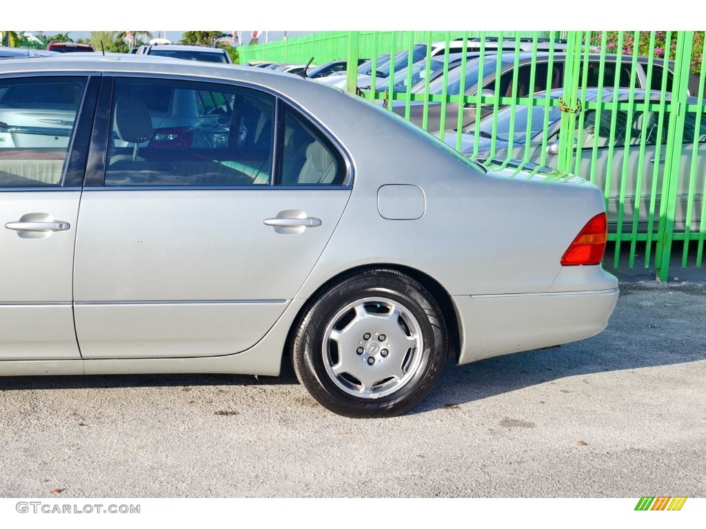 2002 LS 430 - Millennium Silver Metallic / Ecru Beige photo #7