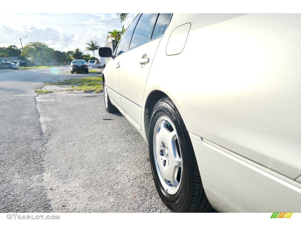 2002 LS 430 - Millennium Silver Metallic / Ecru Beige photo #27