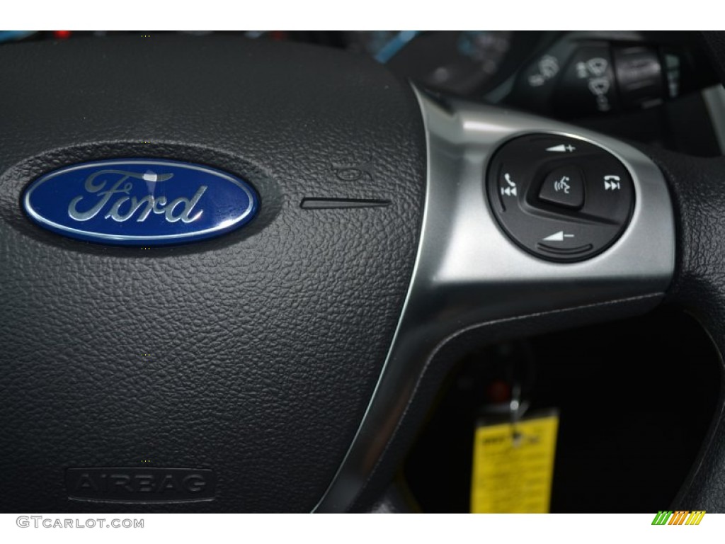 2014 Focus SE Sedan - Blue Candy / Charcoal Black photo #17
