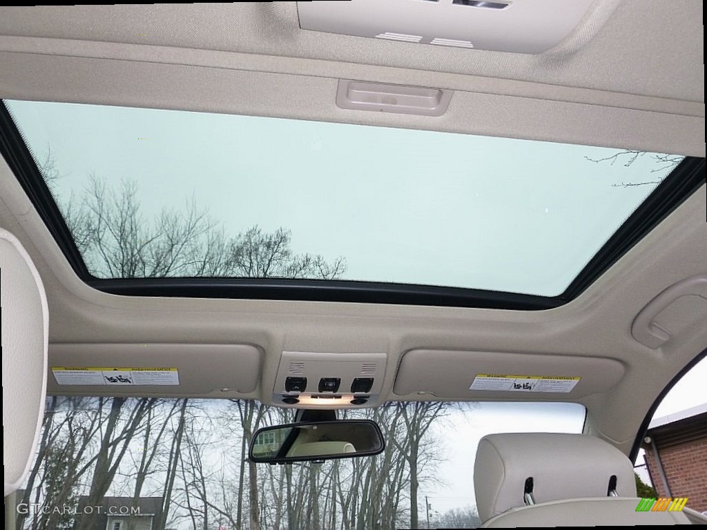 2013 3 Series 328i xDrive Coupe - Alpine White / Cream Beige photo #19