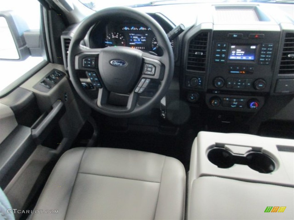 2016 F150 XL SuperCrew - Shadow Black / Medium Earth Gray photo #33
