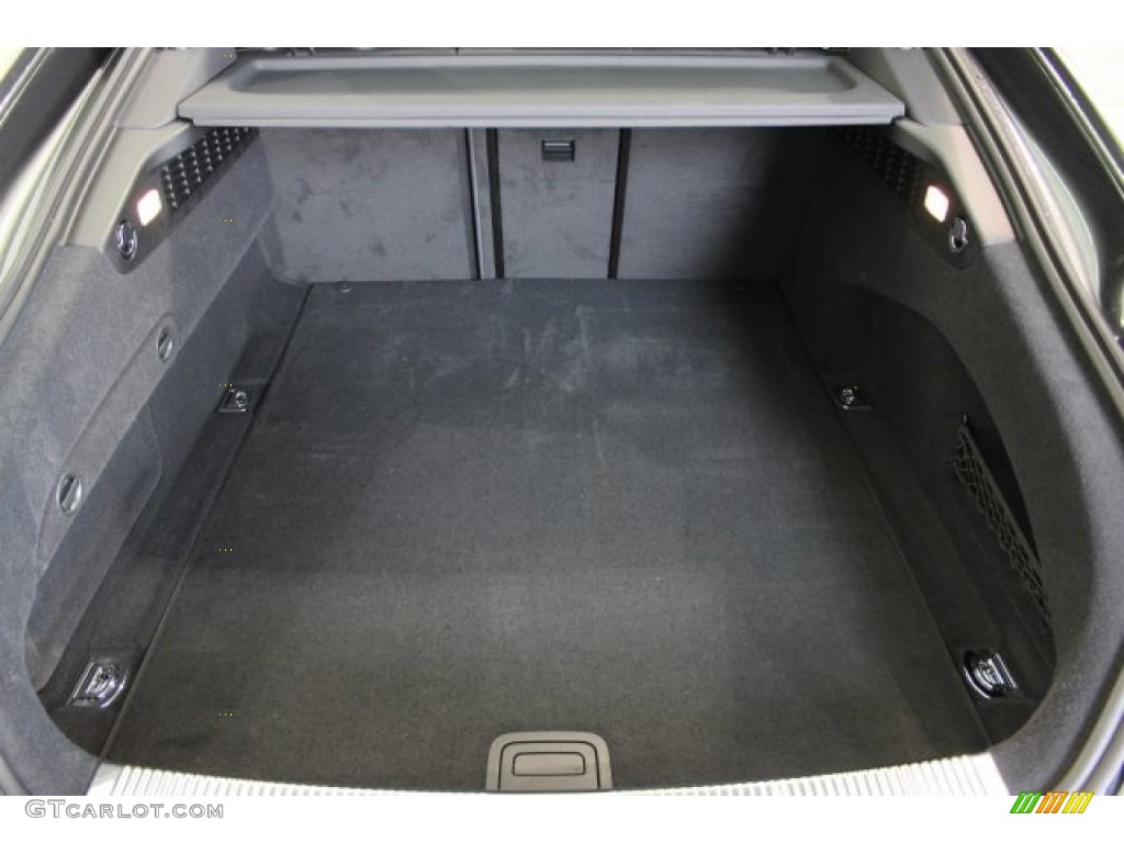 2014 Audi RS 7 4.0 TFSI quattro Trunk Photos