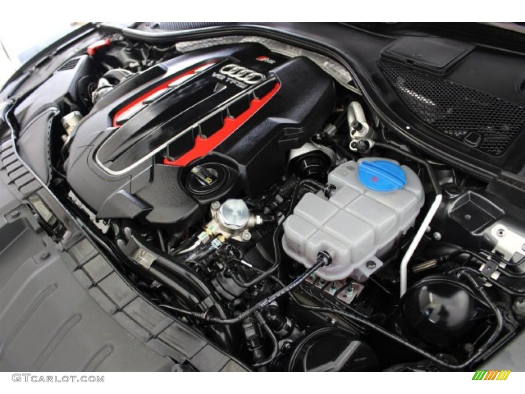 2014 Audi RS 7 4.0 TFSI quattro Engine Photos