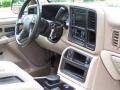 Black - Suburban 1500 Z71 4x4 Photo No. 22