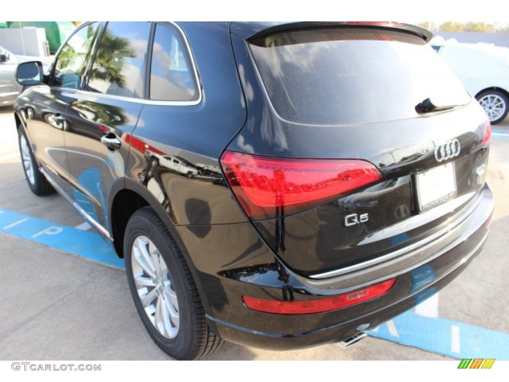 2016 Q5 2.0 TFSI Premium quattro - Brilliant Black / Black photo #6