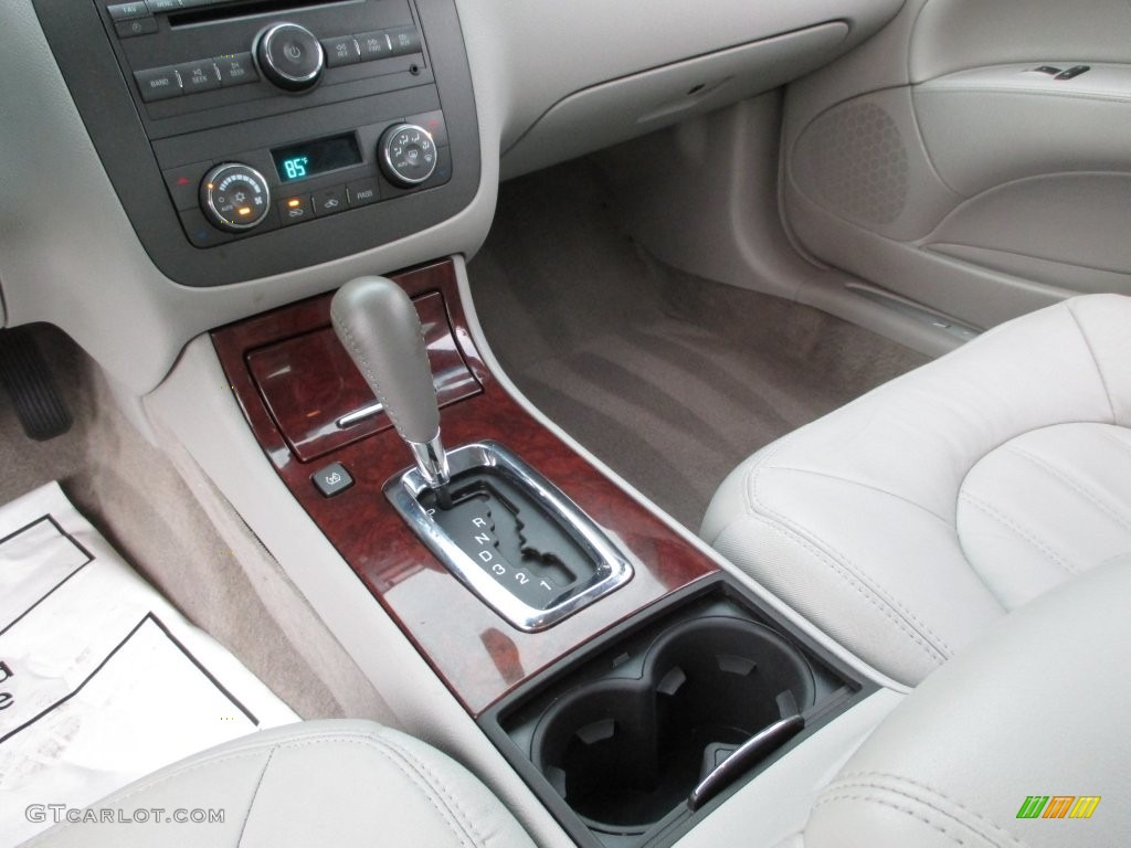 2010 Lucerne CXL - Cyber Gray Metallic / Titanium photo #19