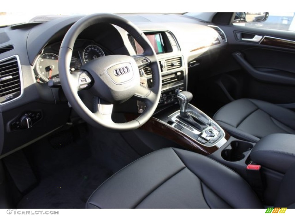 2016 Q5 2.0 TFSI Premium quattro - Brilliant Black / Black photo #12