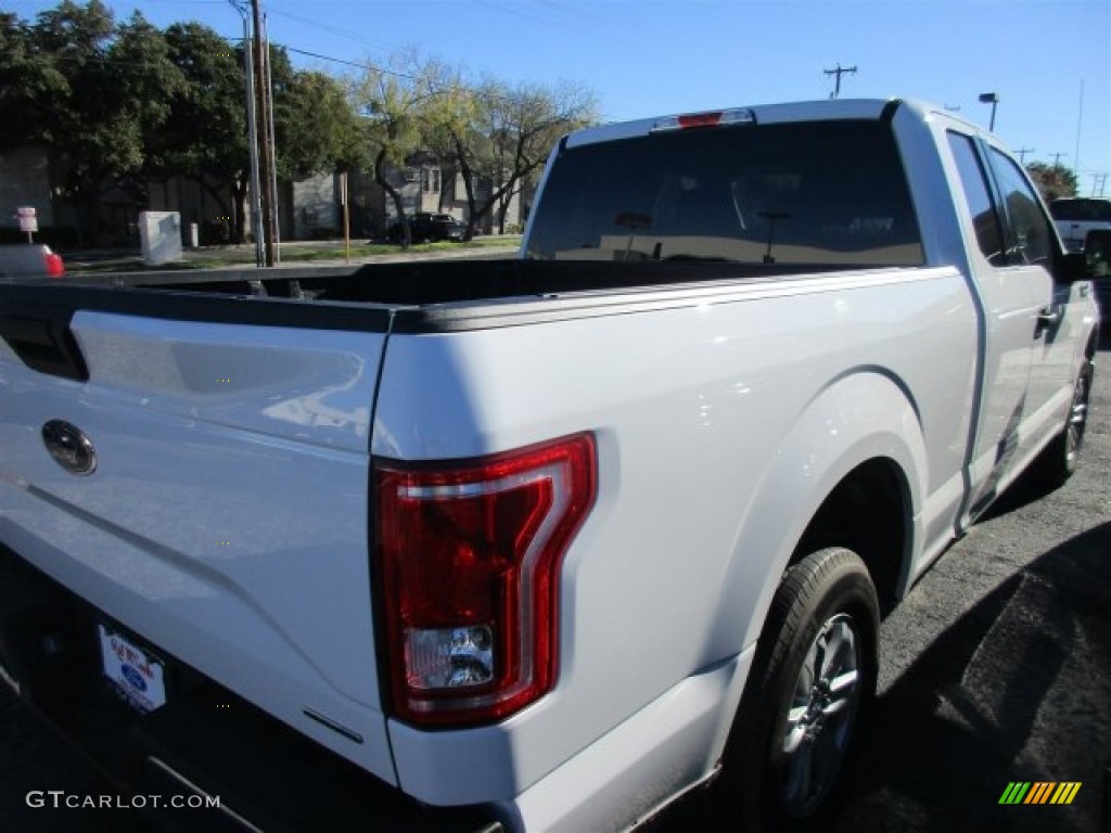 2015 F150 XLT SuperCab 4x4 - Oxford White / Medium Earth Gray photo #7