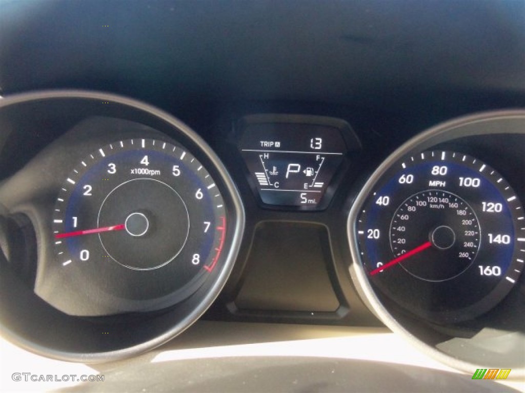 2016 Elantra Value Edition - Red / Beige photo #22