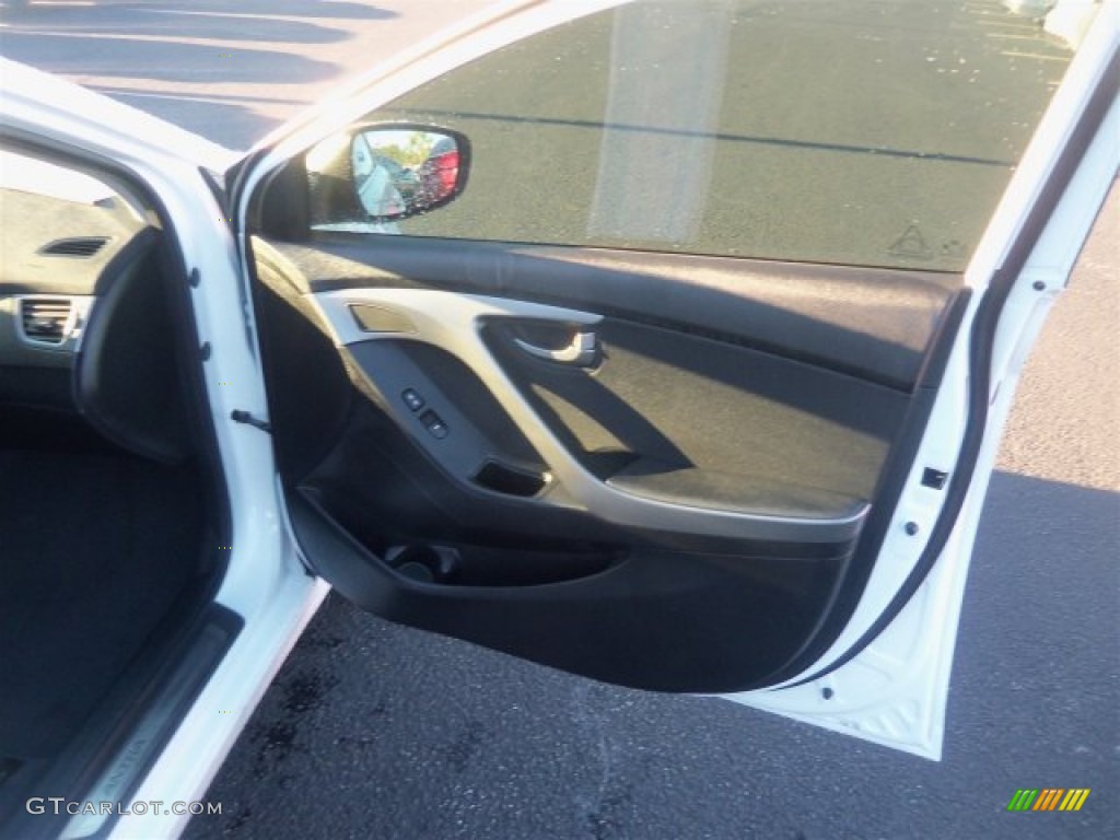 2016 Elantra Value Edition - White / Black photo #12