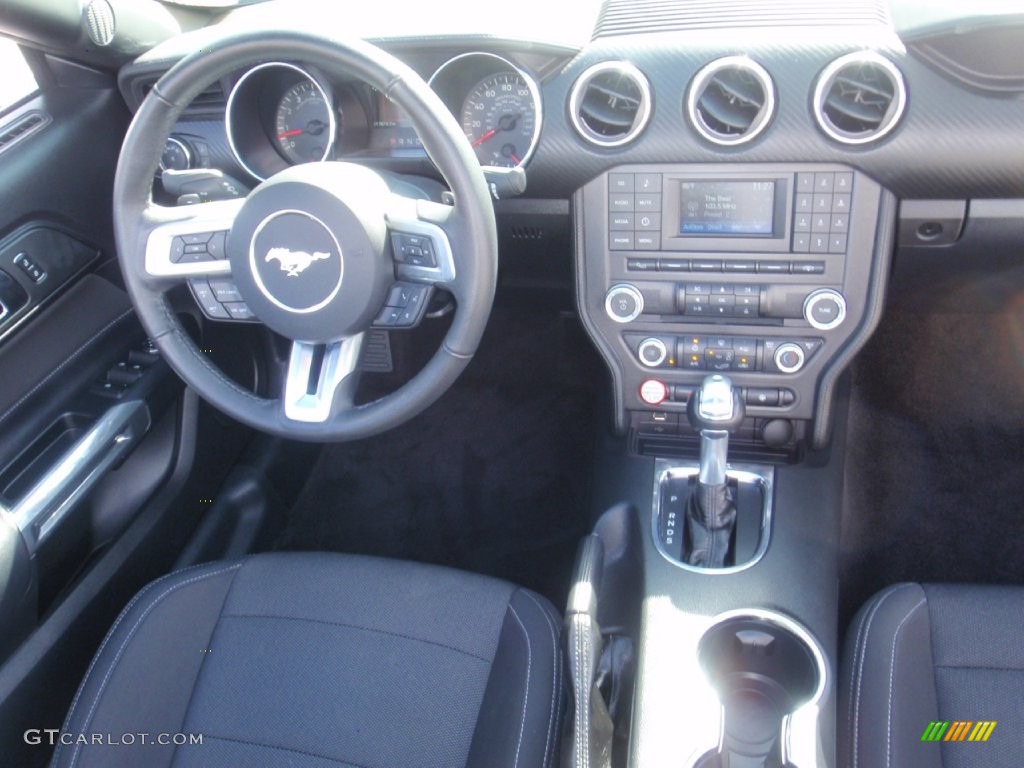 2015 Mustang V6 Convertible - Ingot Silver Metallic / Ebony photo #23