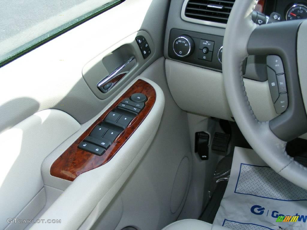 2009 Silverado 1500 LTZ Crew Cab 4x4 - Black / Light Titanium photo #7