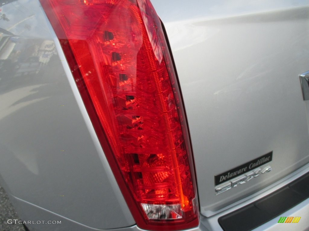 2013 SRX Luxury AWD - Radiant Silver Metallic / Ebony/Ebony photo #40