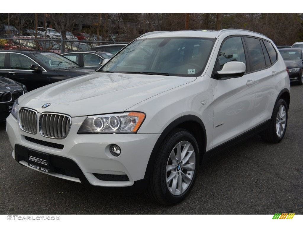 2013 X3 xDrive 28i - Alpine White / Mojave photo #6