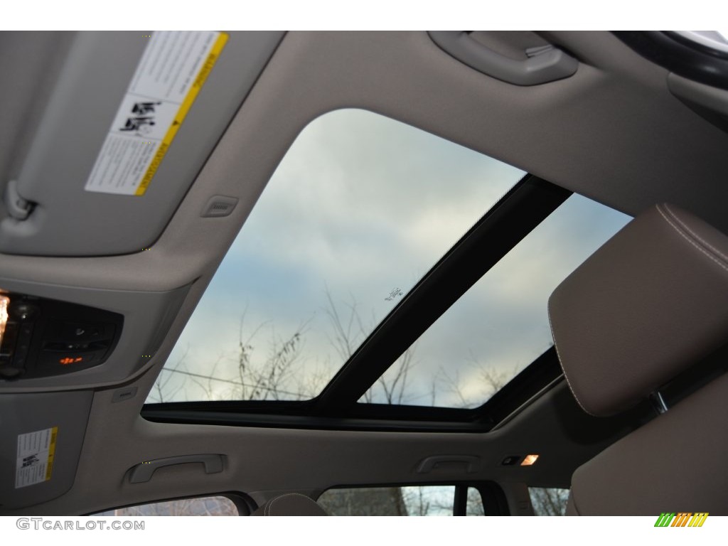 2013 X3 xDrive 28i - Alpine White / Mojave photo #14