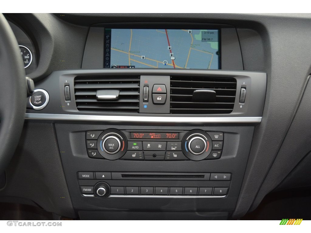 2013 X3 xDrive 28i - Alpine White / Mojave photo #16