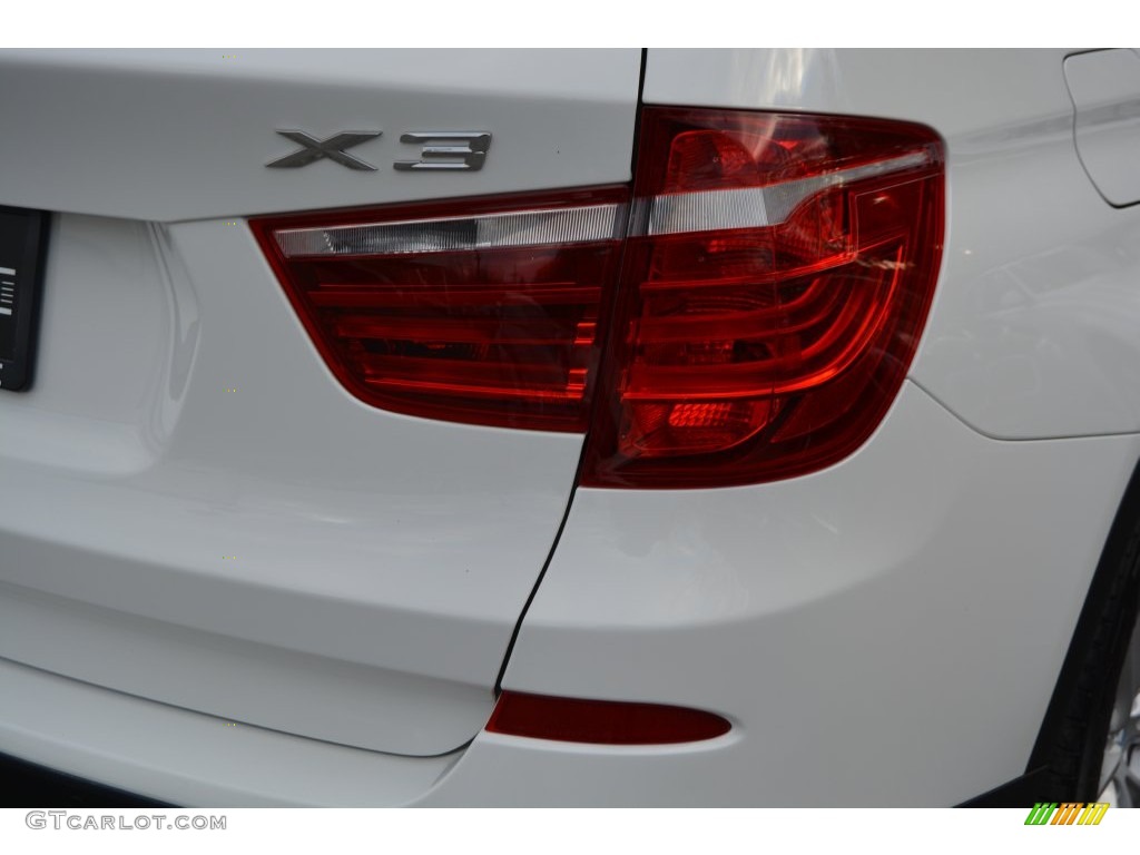 2013 X3 xDrive 28i - Alpine White / Mojave photo #23