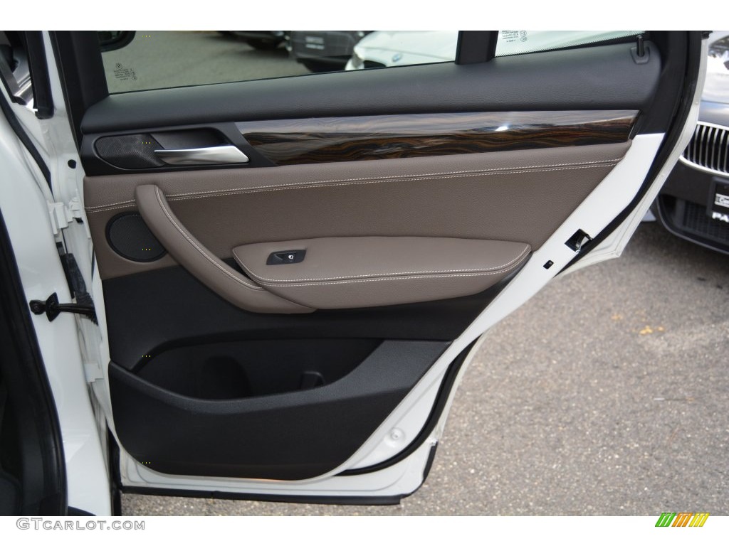 2013 X3 xDrive 28i - Alpine White / Mojave photo #24
