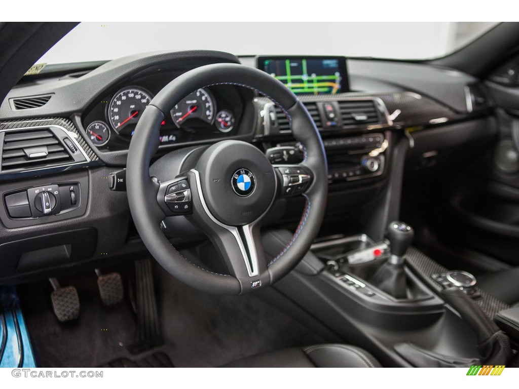 2016 BMW M4 Coupe Dashboard Photos