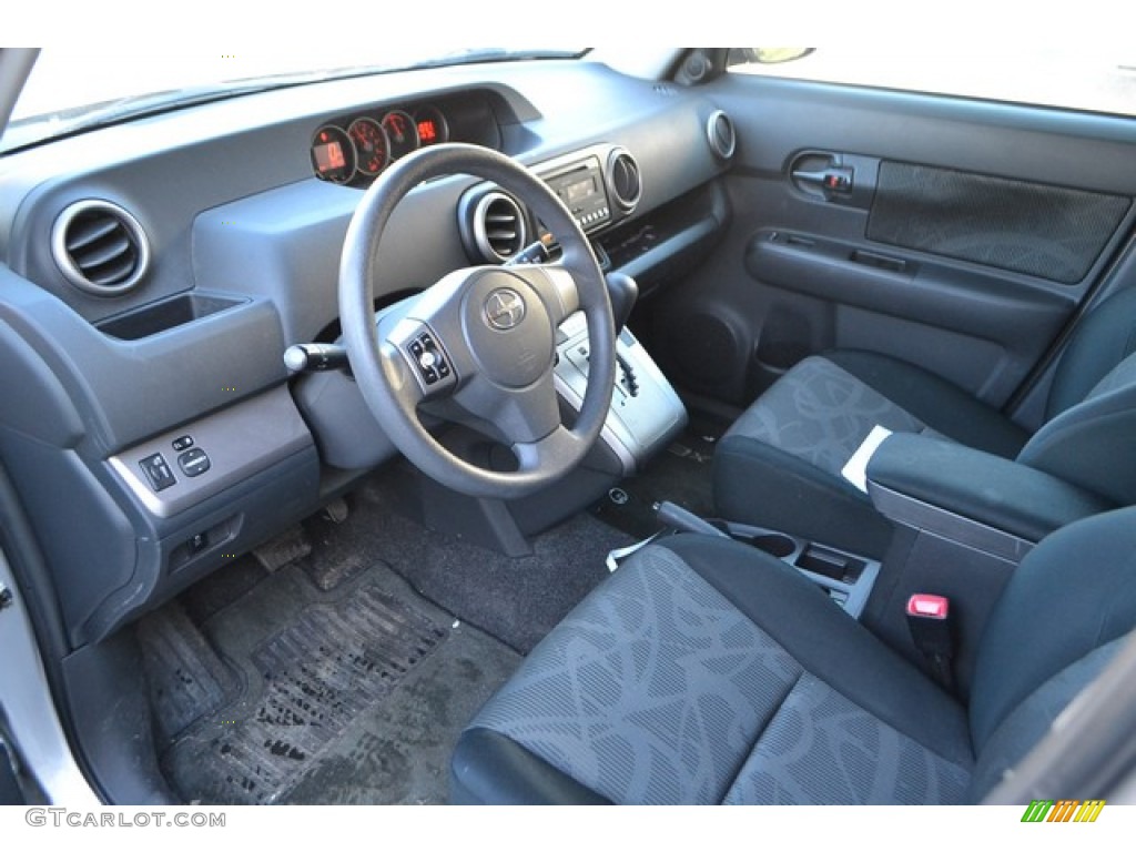 2013 xB  - Classic Silver Metallic / Dark Gray photo #7