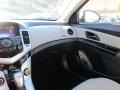 Summit White - Cruze LT Photo No. 15