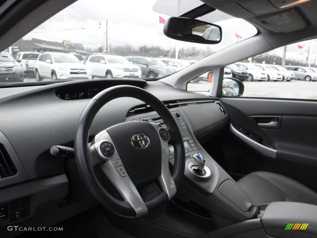 2010 Prius Hybrid III - Winter Gray Metallic / Dark Gray photo #13