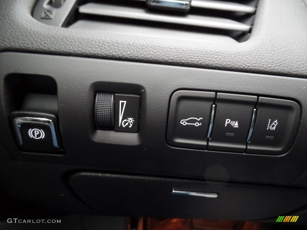 2016 Chevrolet Impala LT Controls Photo #109433136