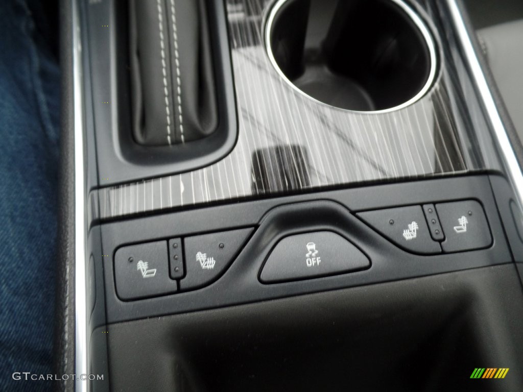 2016 Chevrolet Impala LT Controls Photo #109433194
