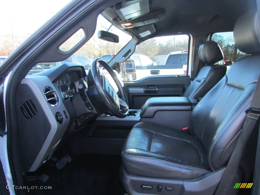 2012 F350 Super Duty Lariat Crew Cab 4x4 Dually - Oxford White / Black photo #32