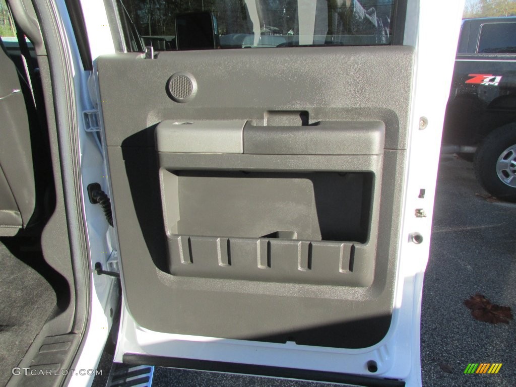 2012 F350 Super Duty Lariat Crew Cab 4x4 Dually - Oxford White / Black photo #38