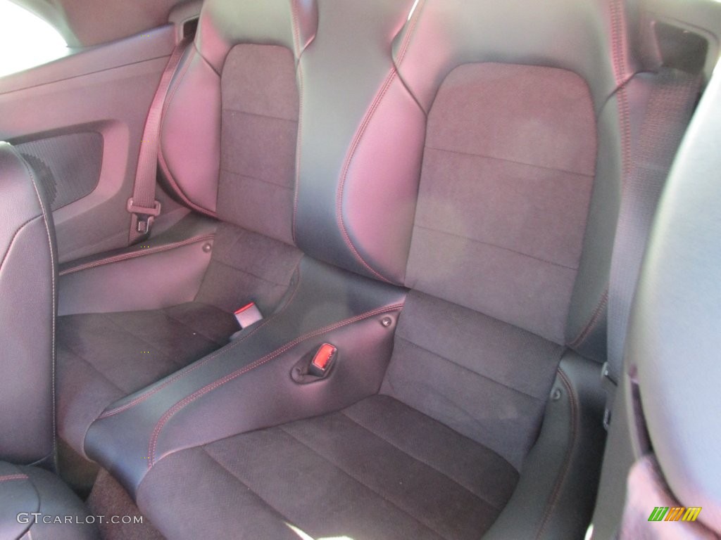 2016 Ford Mustang GT/CS California Special Convertible Rear Seat Photos
