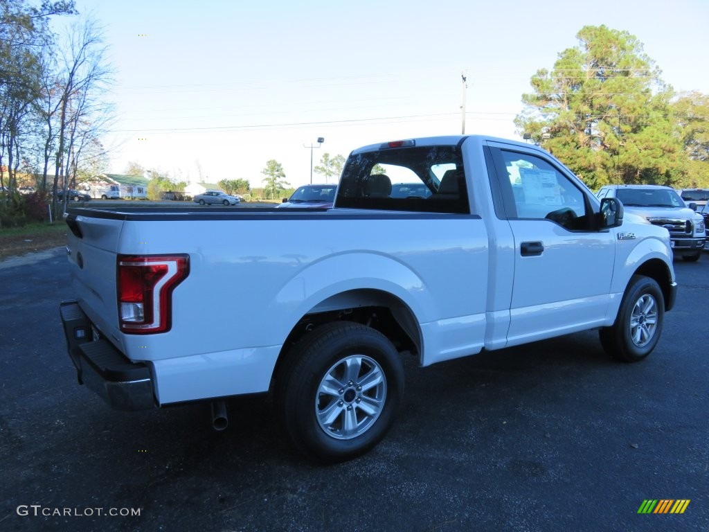 2016 F150 XL Regular Cab - Oxford White / Medium Earth Gray photo #3