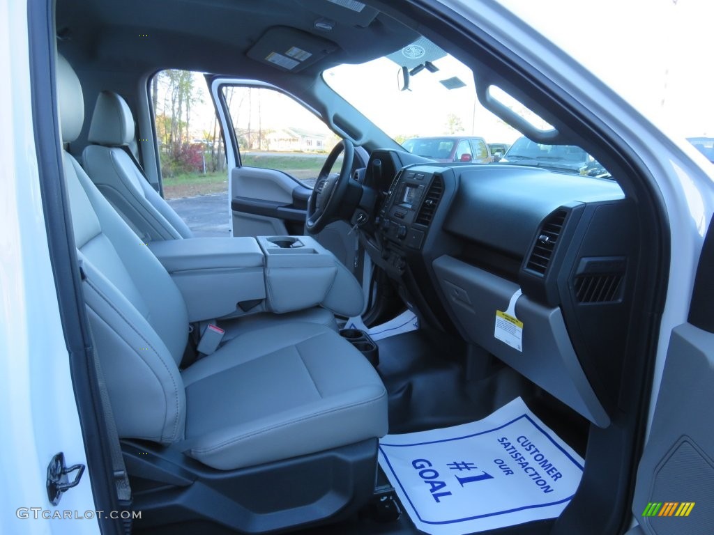 2016 F150 XL Regular Cab - Oxford White / Medium Earth Gray photo #16