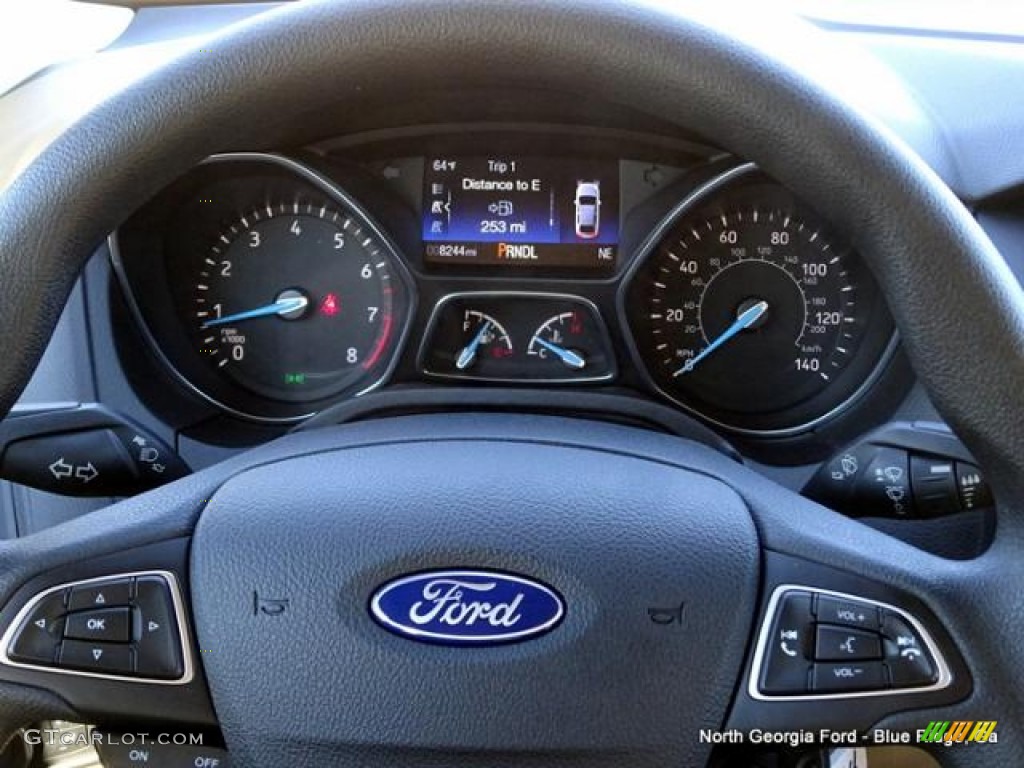 2015 Focus SE Sedan - Blue Candy Metallic / Medium Light Stone photo #20