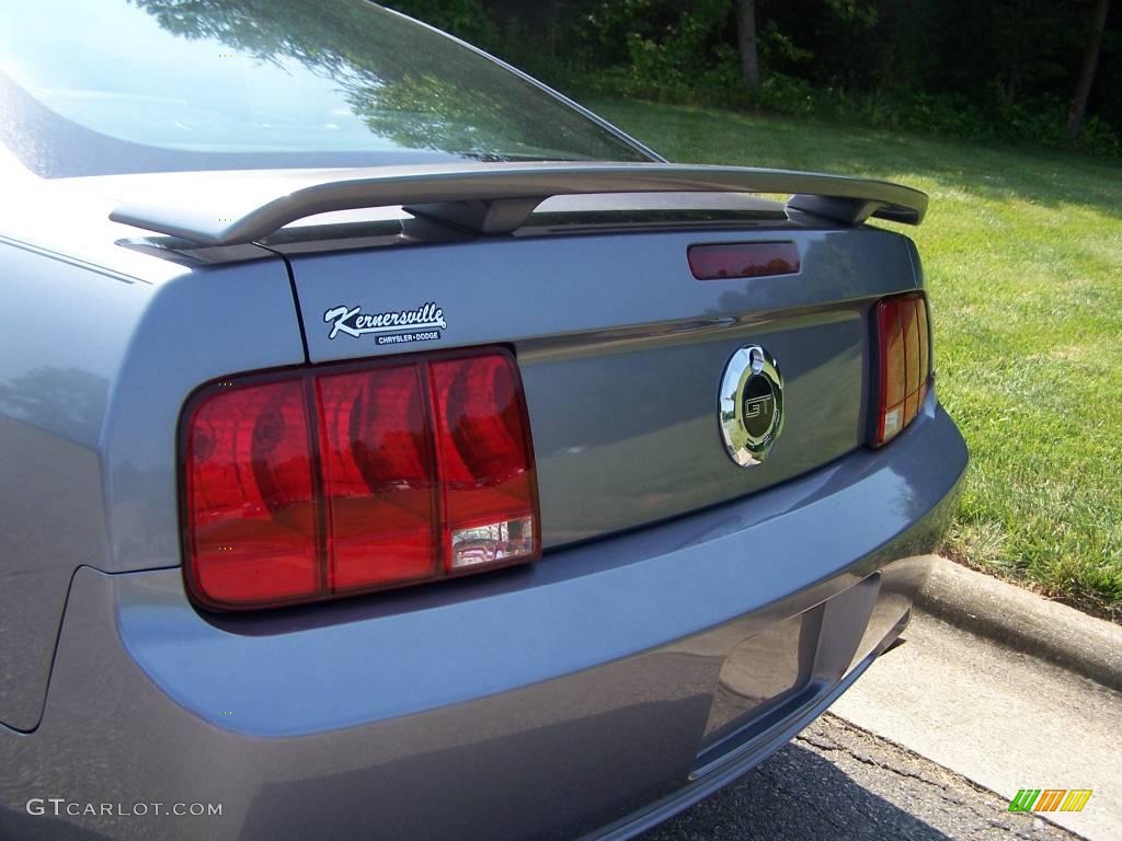 2006 Mustang GT Premium Coupe - Tungsten Grey Metallic / Dark Charcoal photo #13