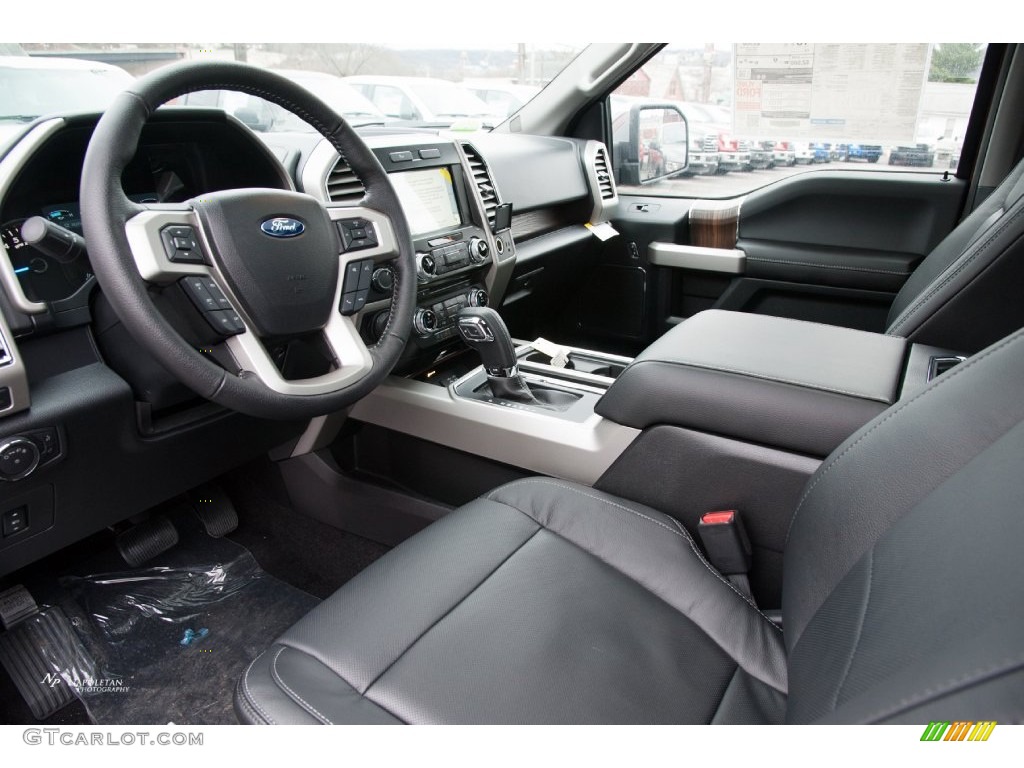 Black Interior 2016 Ford F150 Lariat SuperCrew 4x4 Photo #109448700